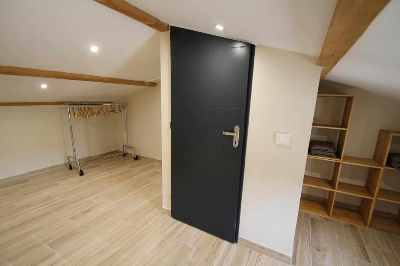 Вилла Loft Lou Pitchoun Сент-Этьен-дю-Грес Экстерьер фото